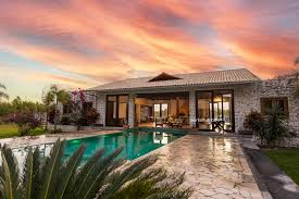 Luxury Villas in Italy